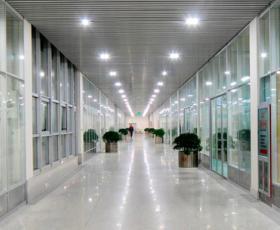 Chế độ phúc lợi và môi trường làm việc